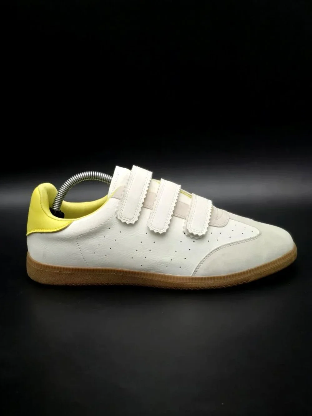 Project Cloud Ysabelle Ivory Yellow Memory Foam Comfort Sneakers Women's Size 10